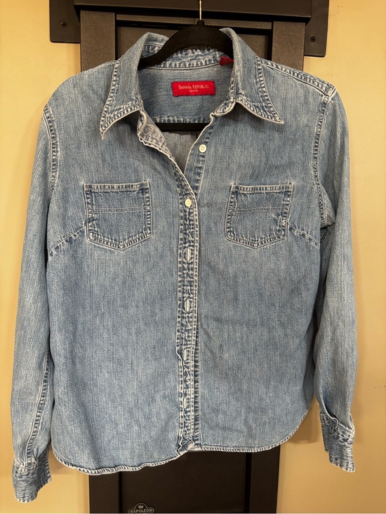 Banana Republic Tops - Vintage Banana Republic Denim Button Front Shirt 100% Light Wash Red Label L